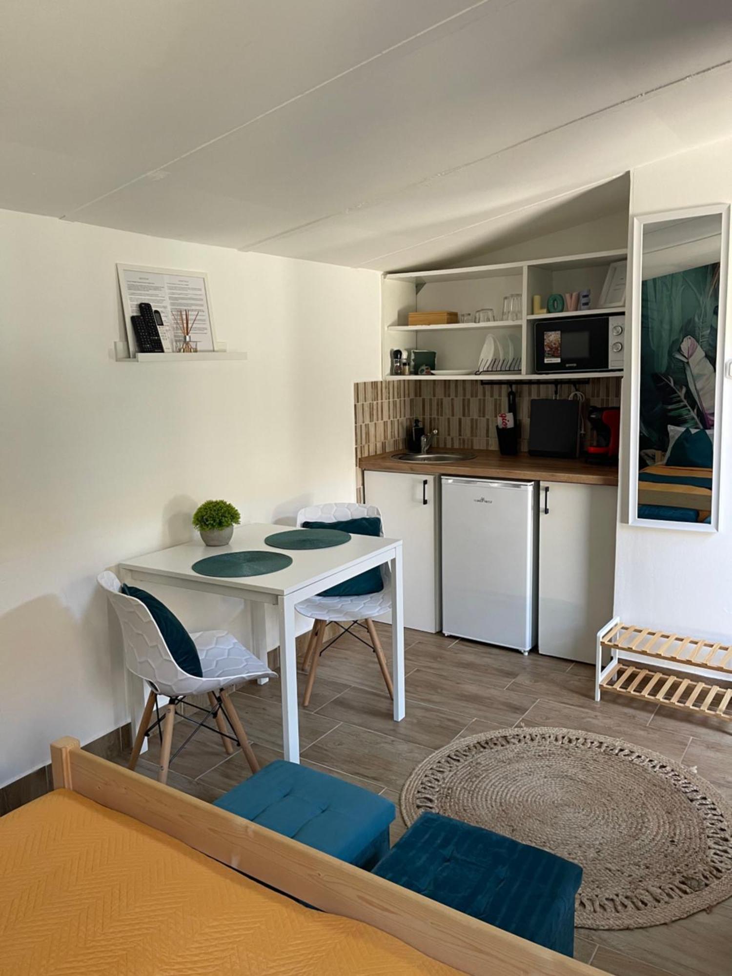 Kertesz Vendeghaz Apartment Siofok Ngoại thất bức ảnh